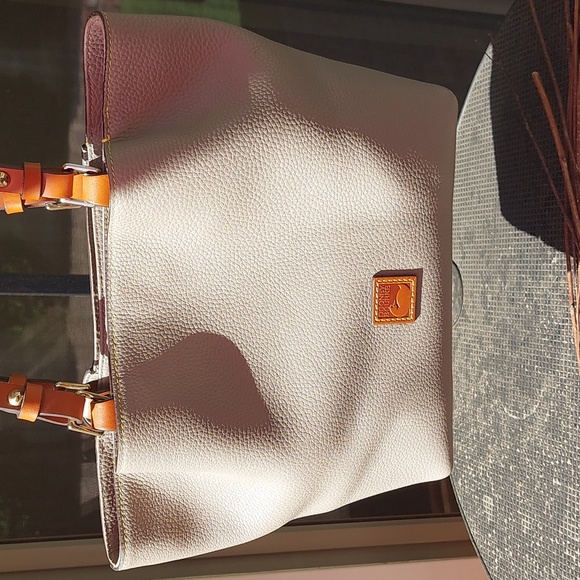 Dooney and Burke satchel - Picture 16 of 16